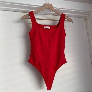 Aritzia Babaton Contour Squareneck Bodysuit